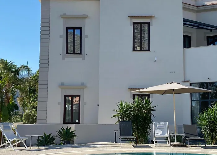 Villa Masetta - Luxury Suites Palermo